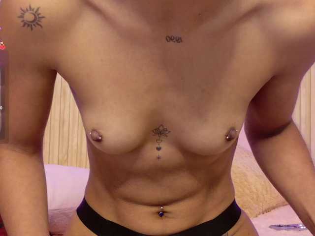 Moon-celeste's BongaCams show and profile