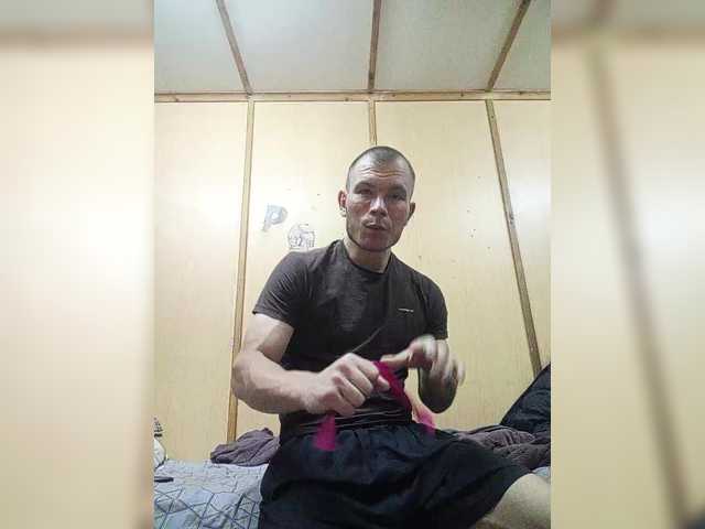 Crr8rYCNgYsBpTU