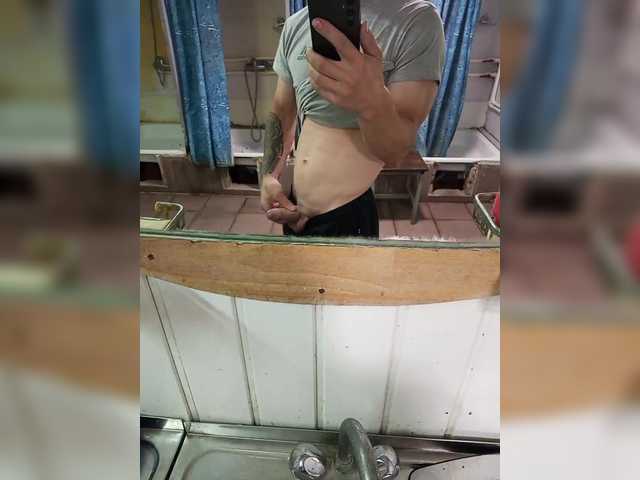 Crr8rYCNgYsBpTU