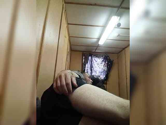 Crr8rYCNgYsBpTU
