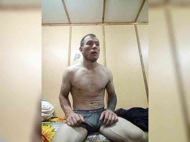 Crr8rYCNgYsBpTU Live Webcam on BongaCams