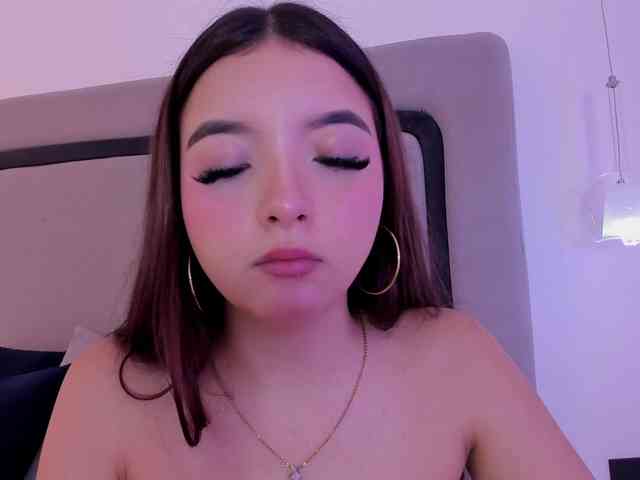 free web cam chat Tinysweet-mml