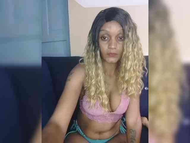 Sexydolla webcam