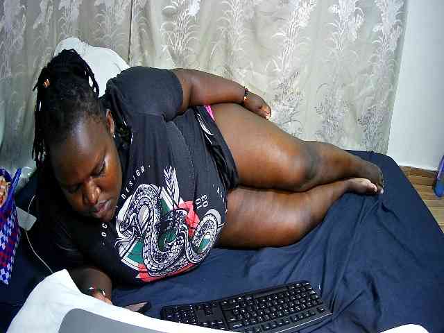 chubby-pritty webcam