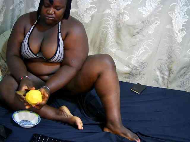 chubby-pritty webcam