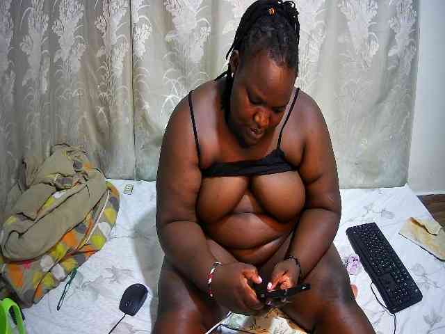 chubby-pritty webcam