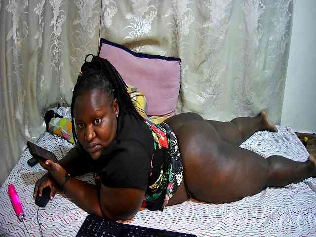 chubby-pritty webcam