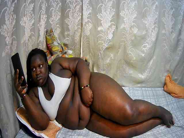 chubby-pritty webcam