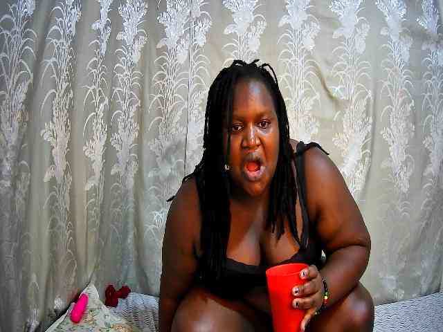 chubby-pritty webcam