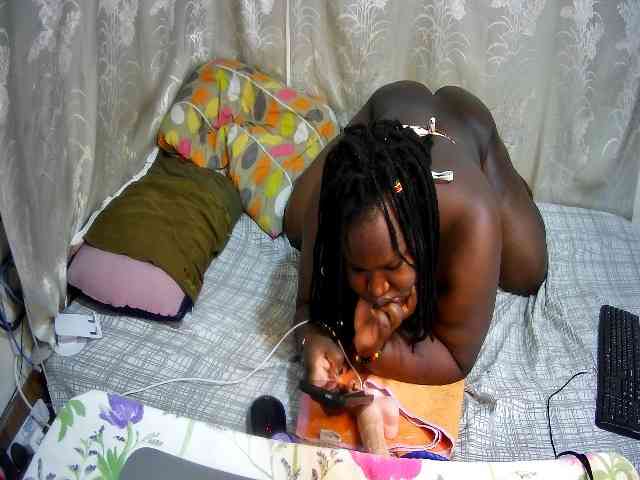 chubby-pritty webcam