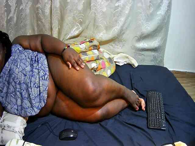 chubby-pritty webcam