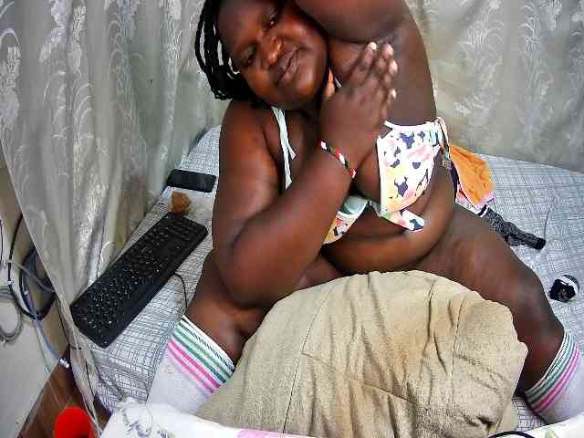 chubby-pritty webcam