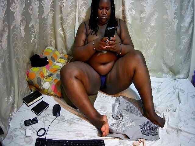 chubby-pritty webcam