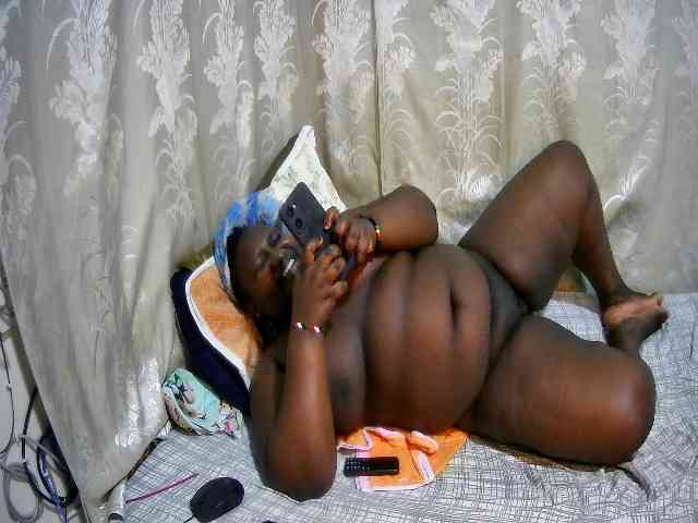 chubby-pritty webcam