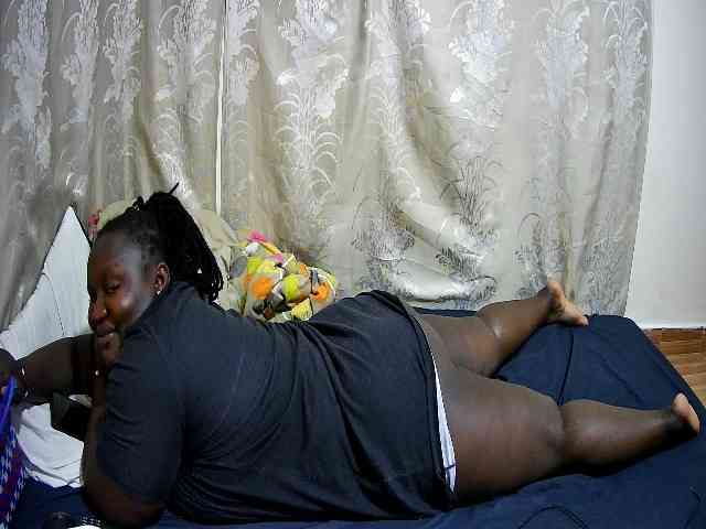 chubby-pritty webcam