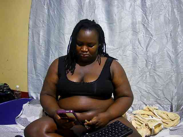 chubby-pritty webcam