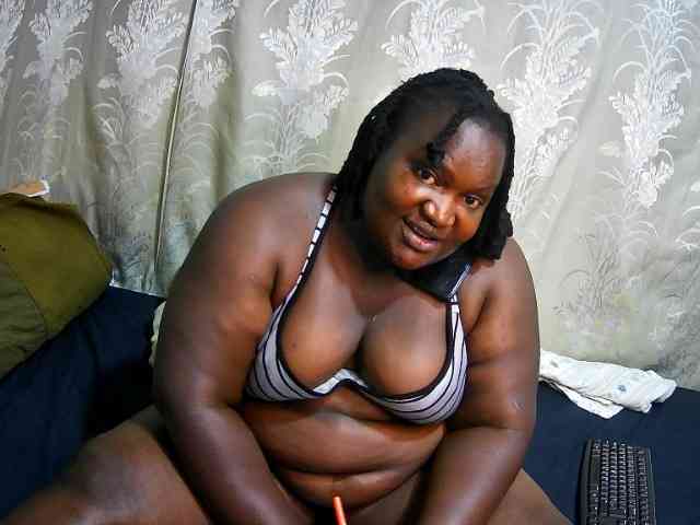 chubby-pritty webcam