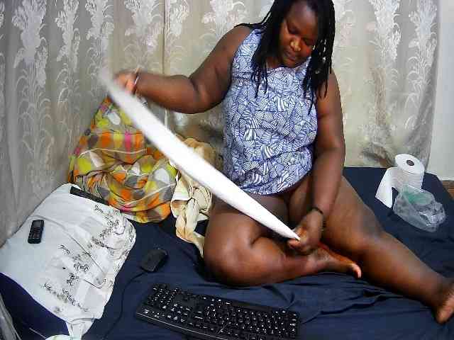 chubby-pritty webcam