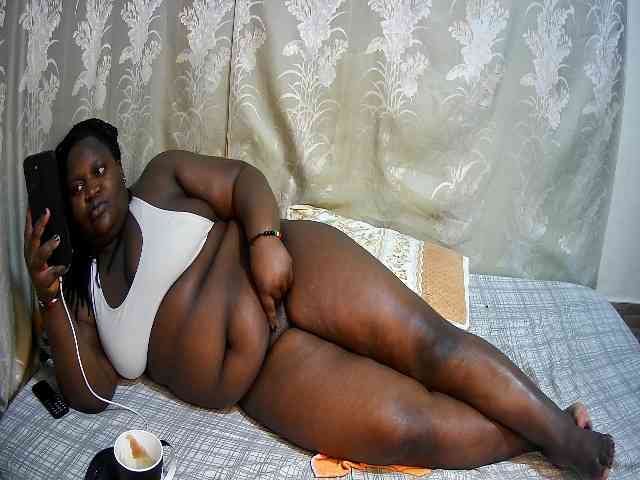 chubby-pritty webcam