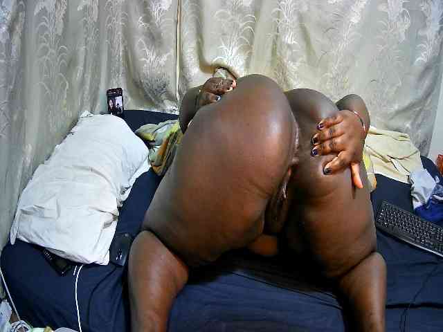 chubby-pritty webcam