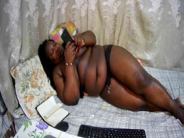 chubby-pritty webcam