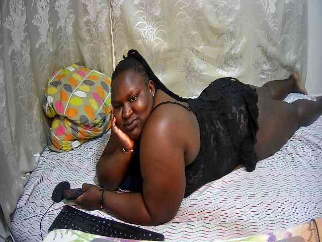 chubby-pritty webcam