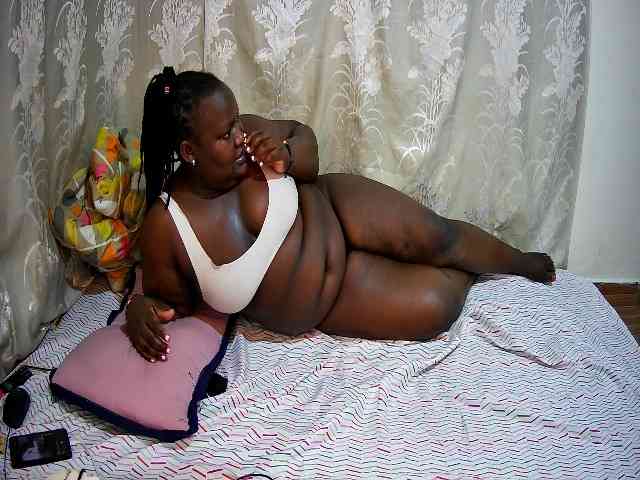 chubby-pritty webcam