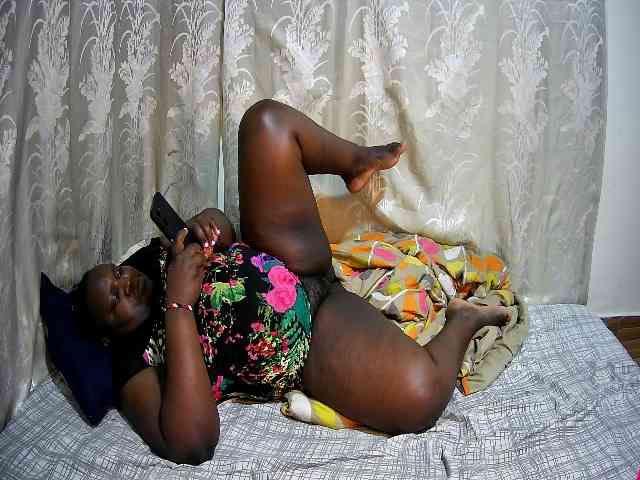 chubby-pritty webcam