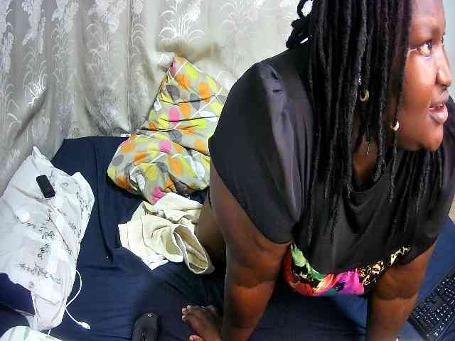 chubby-pritty webcam