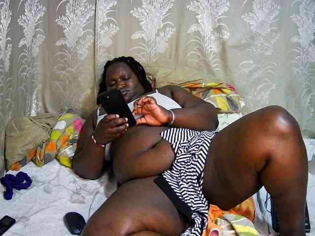 chubby-pritty webcam