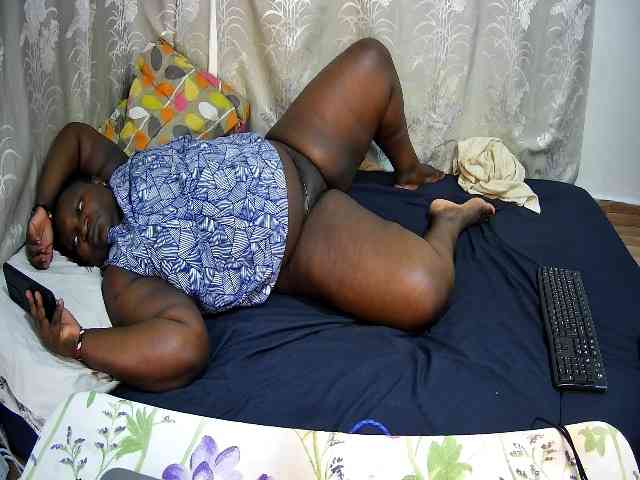 chubby-pritty webcam