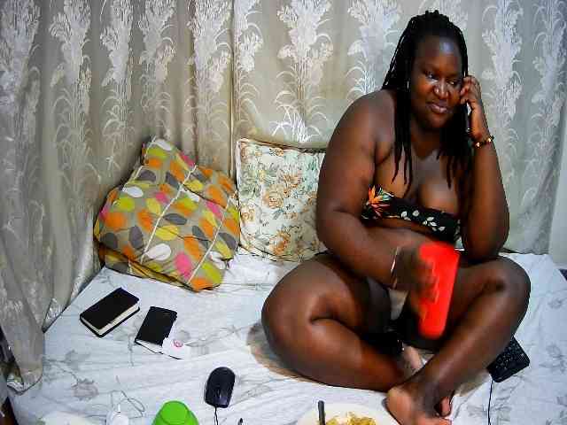 chubby-pritty webcam