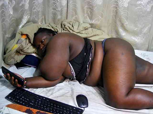 chubby-pritty webcam