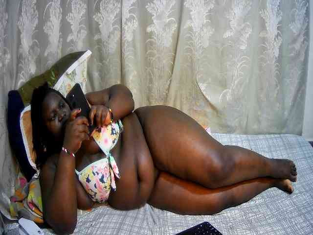 chubby-pritty webcam