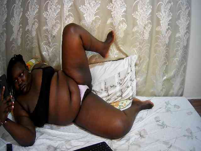 chubby-pritty webcam