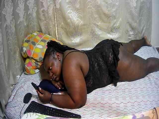 chubby-pritty webcam