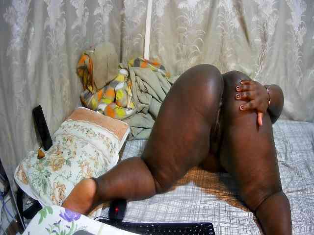 chubby-pritty webcam