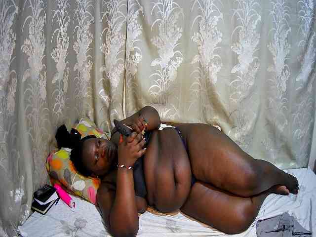 chubby-pritty webcam