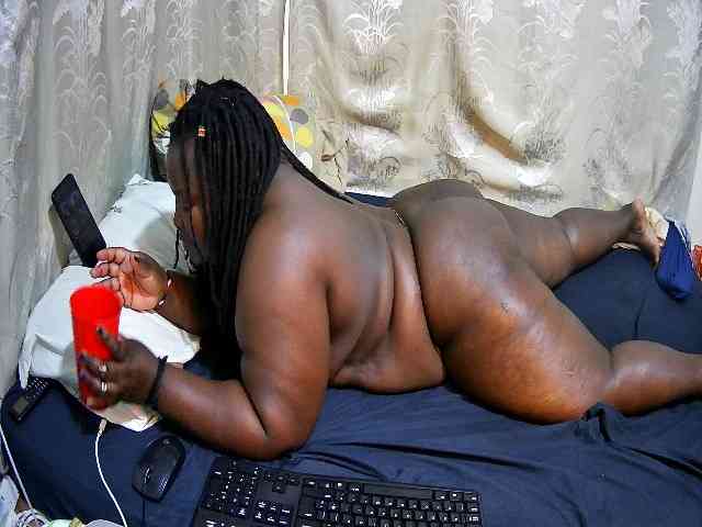 chubby-pritty webcam