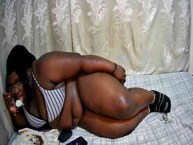 chubby-pritty webcam