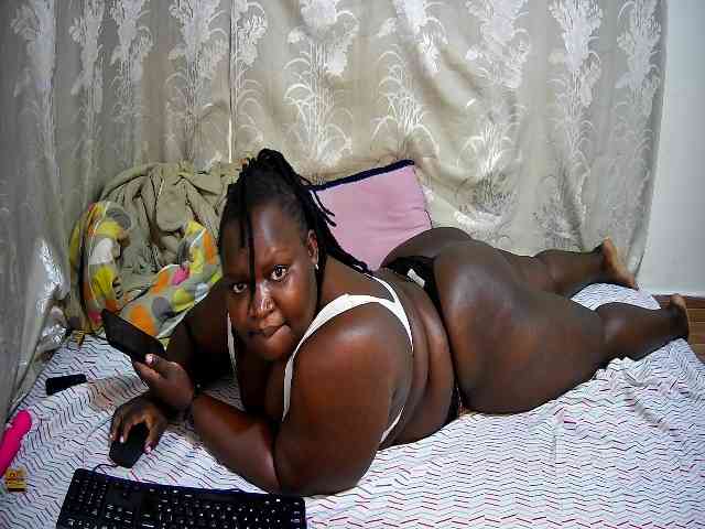 chubby-pritty webcam