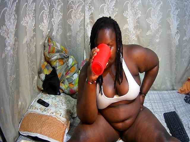 chubby-pritty webcam