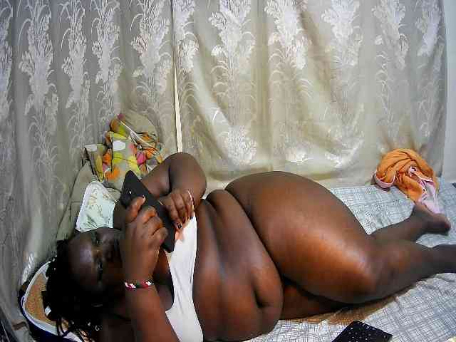 chubby-pritty webcam