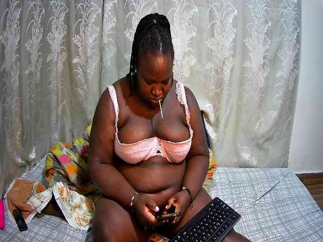 chubby-pritty webcam