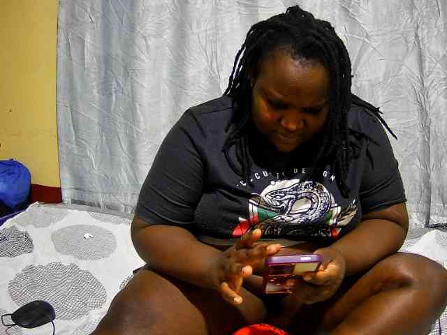 chubby-pritty webcam