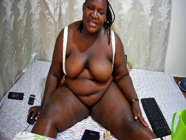 chubby-pritty webcam