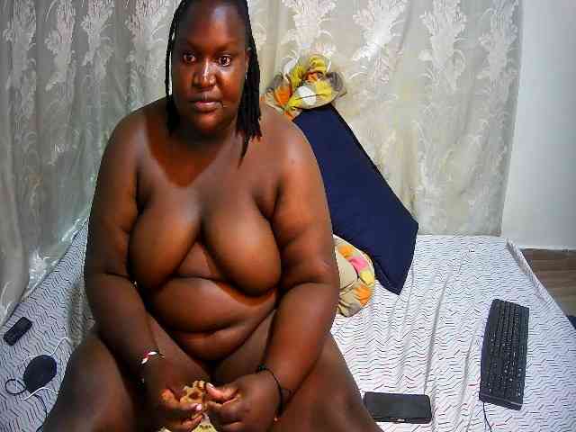 chubby-pritty webcam
