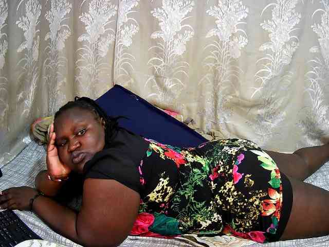 chubby-pritty webcam
