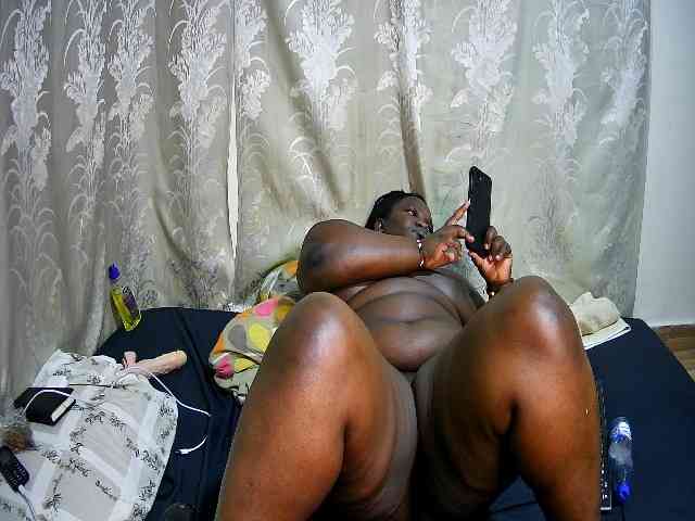 chubby-pritty webcam