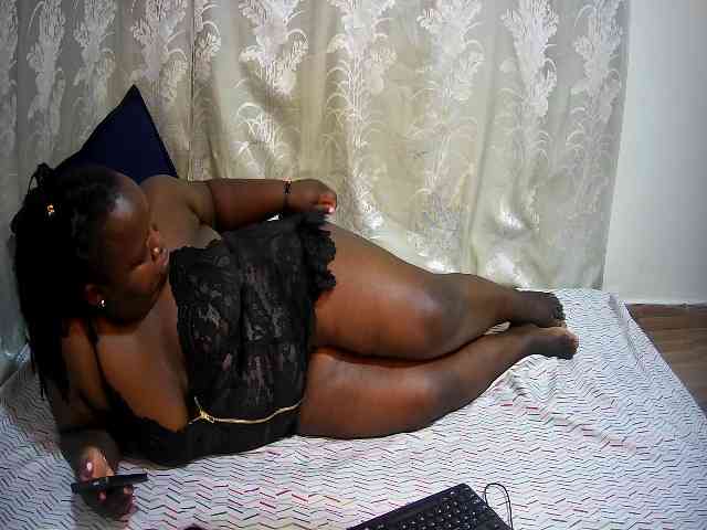 chubby-pritty webcam
